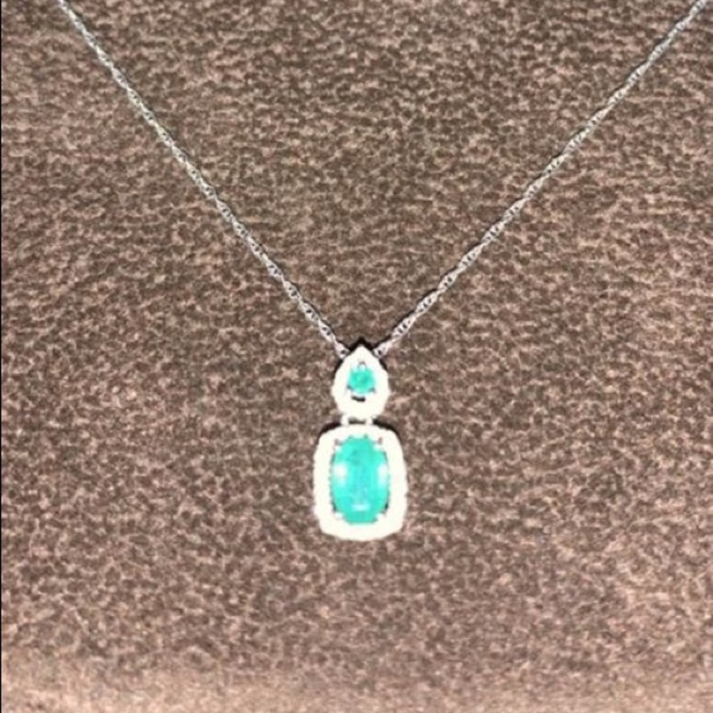 Peridot and diamond necklace!